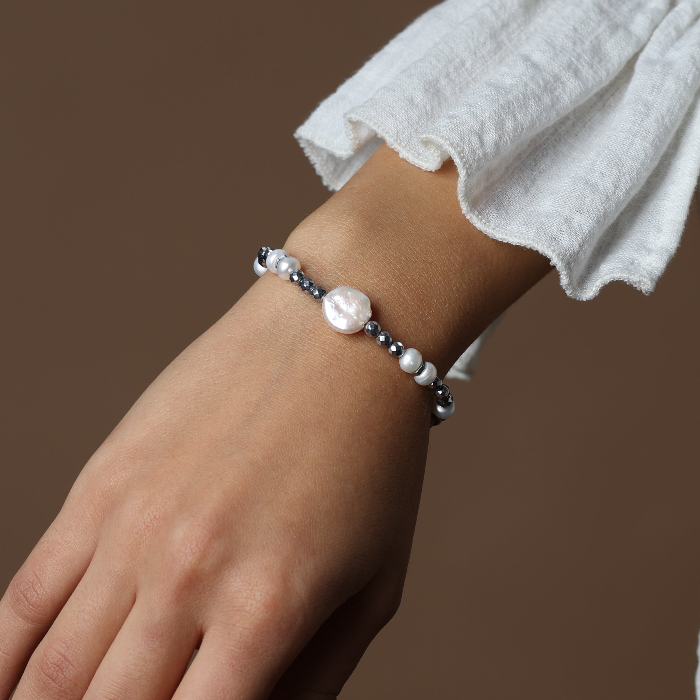 HEMATITE BRACELET - FEATURING PEARLS