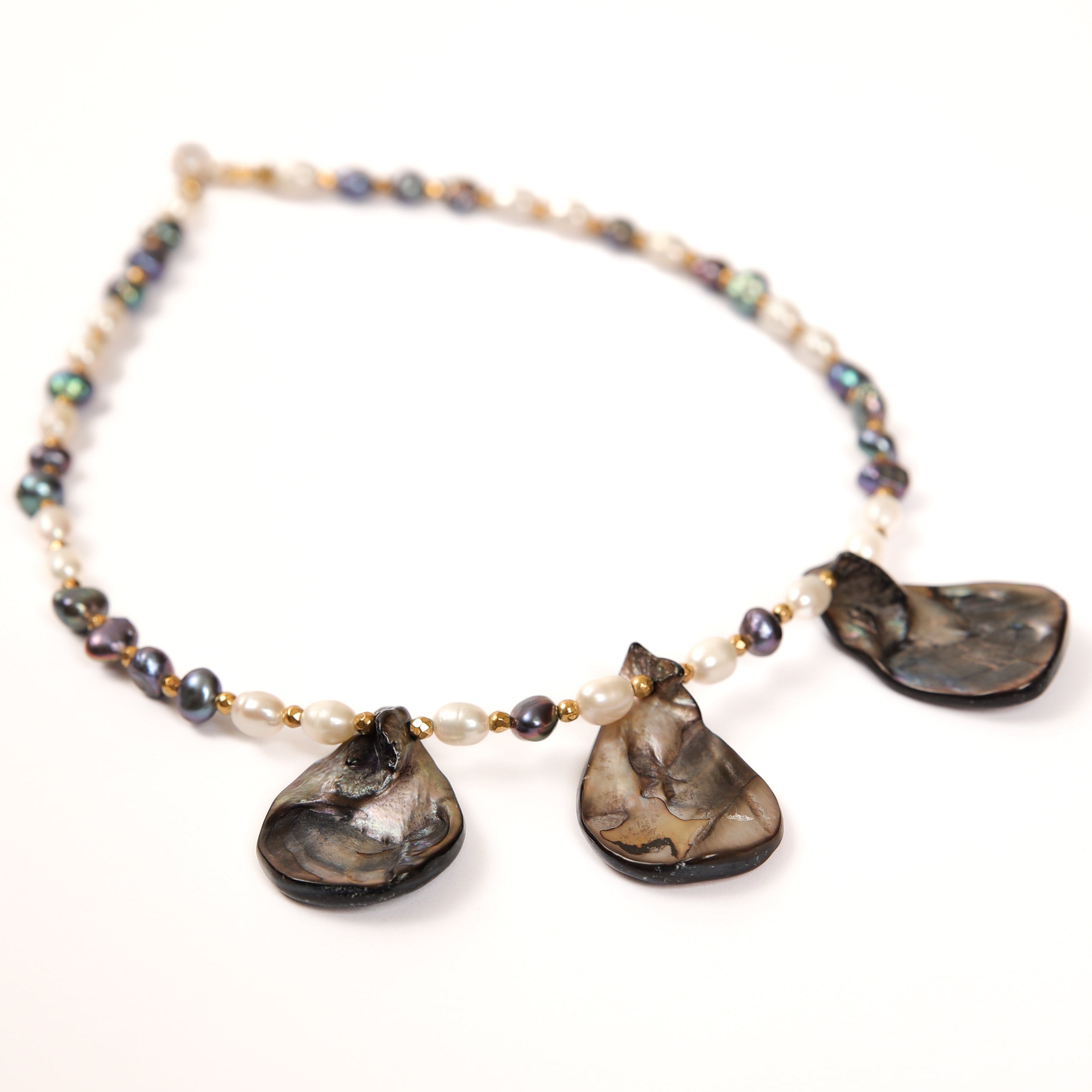 Gargantilla de perlas - Conchas de abulón negro