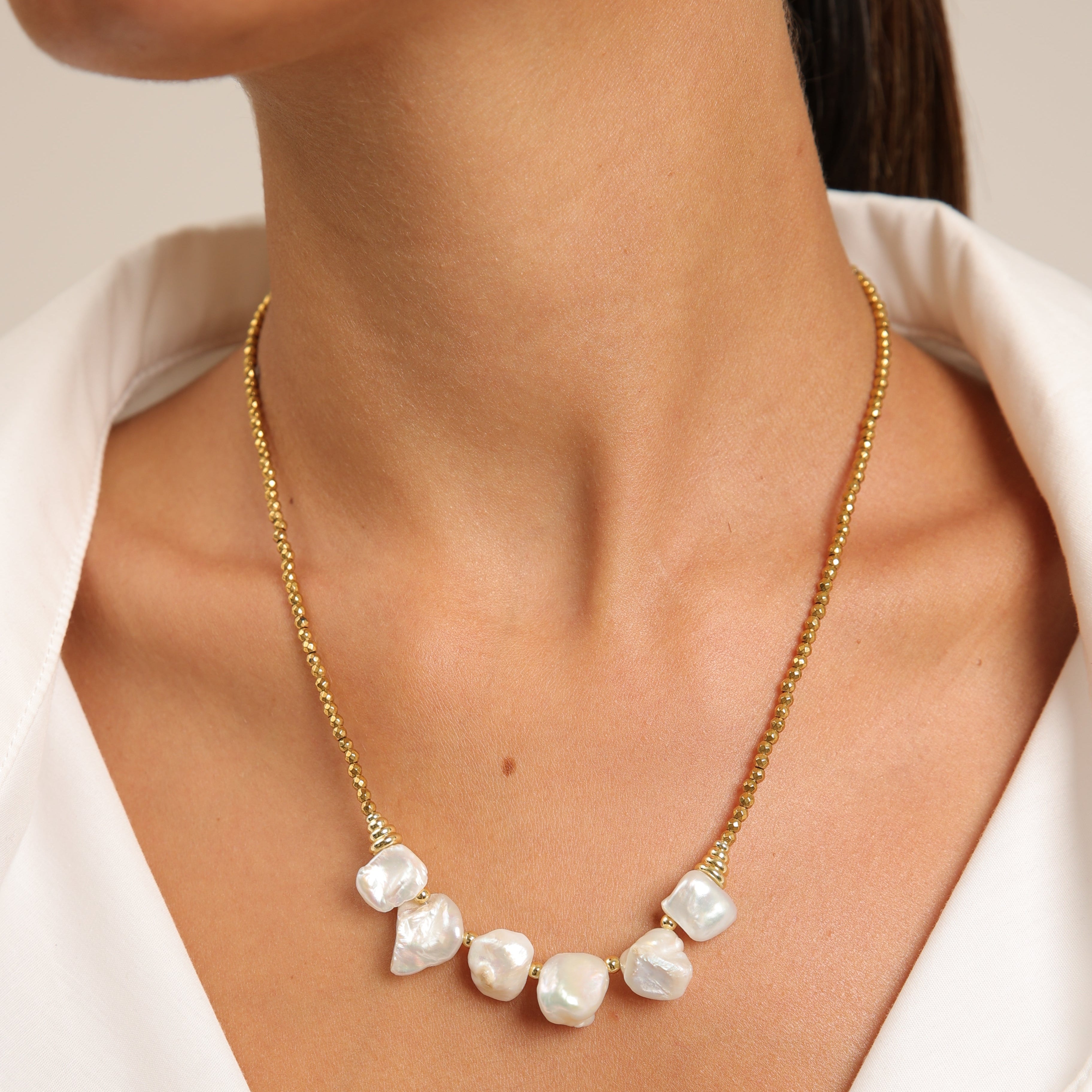 Collar de Perlas y Hematita Dorada