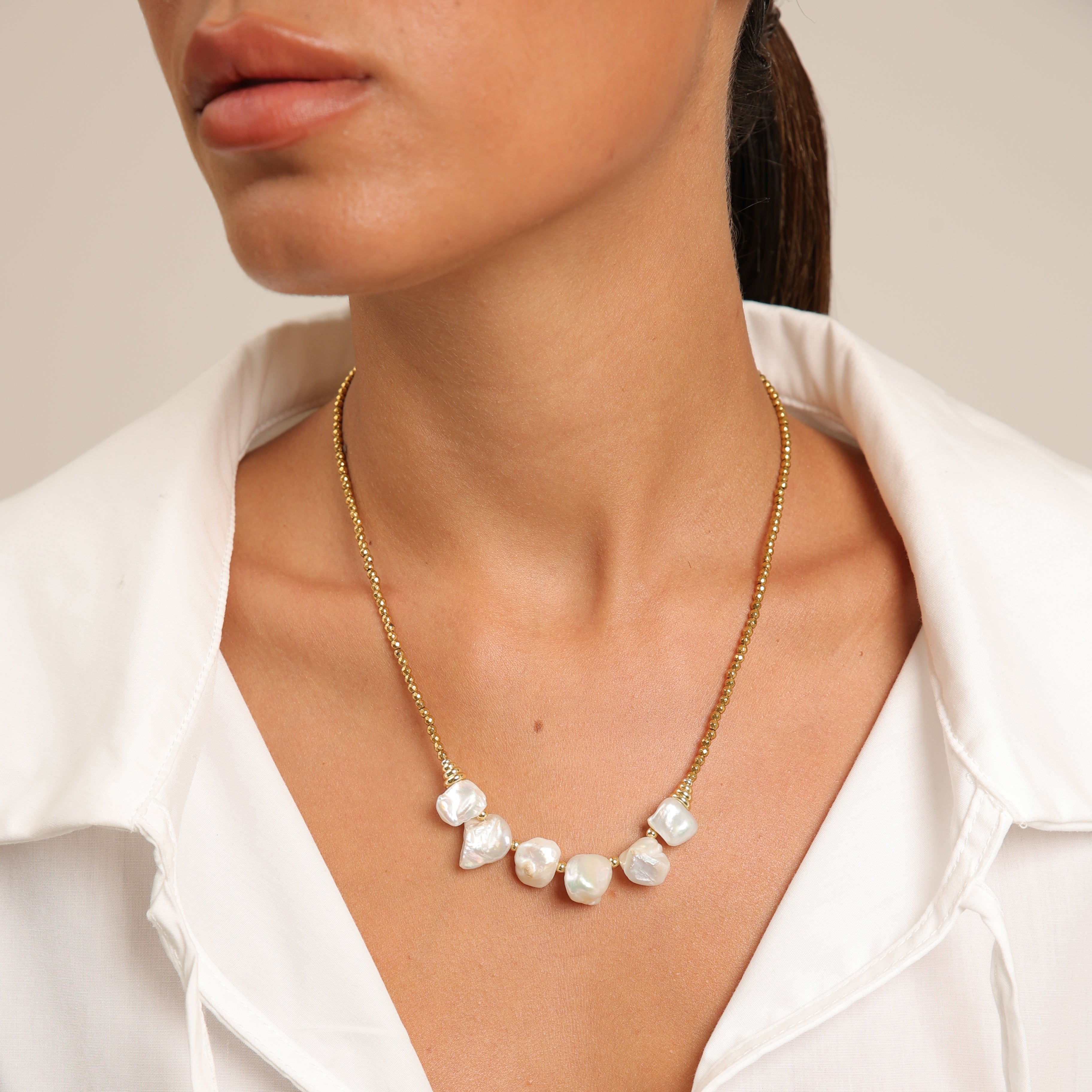 Collar de Perlas y Hematita Dorada