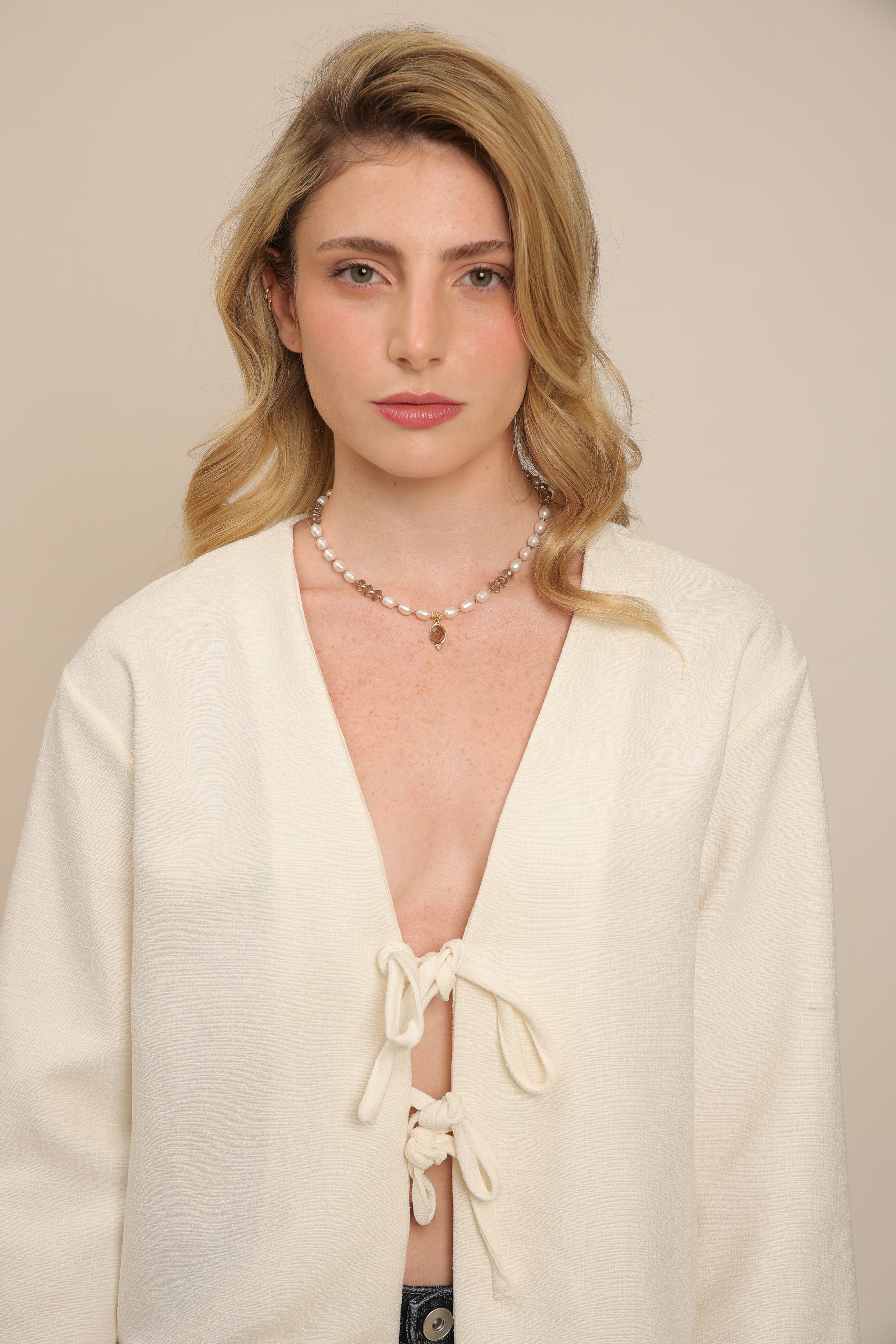 Pearl Necklace with Smoky Quartz