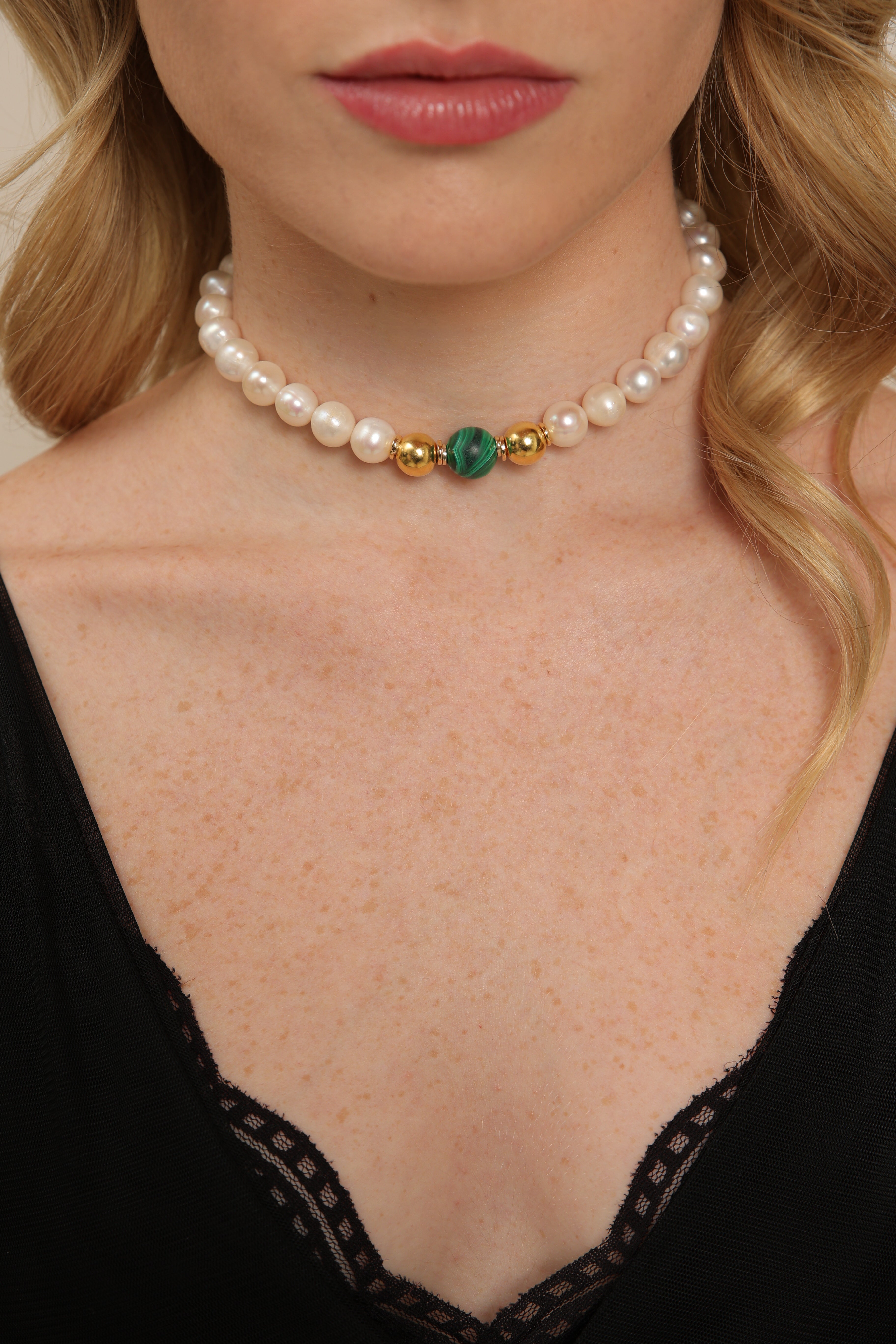 Pearl Necklace with Malachite