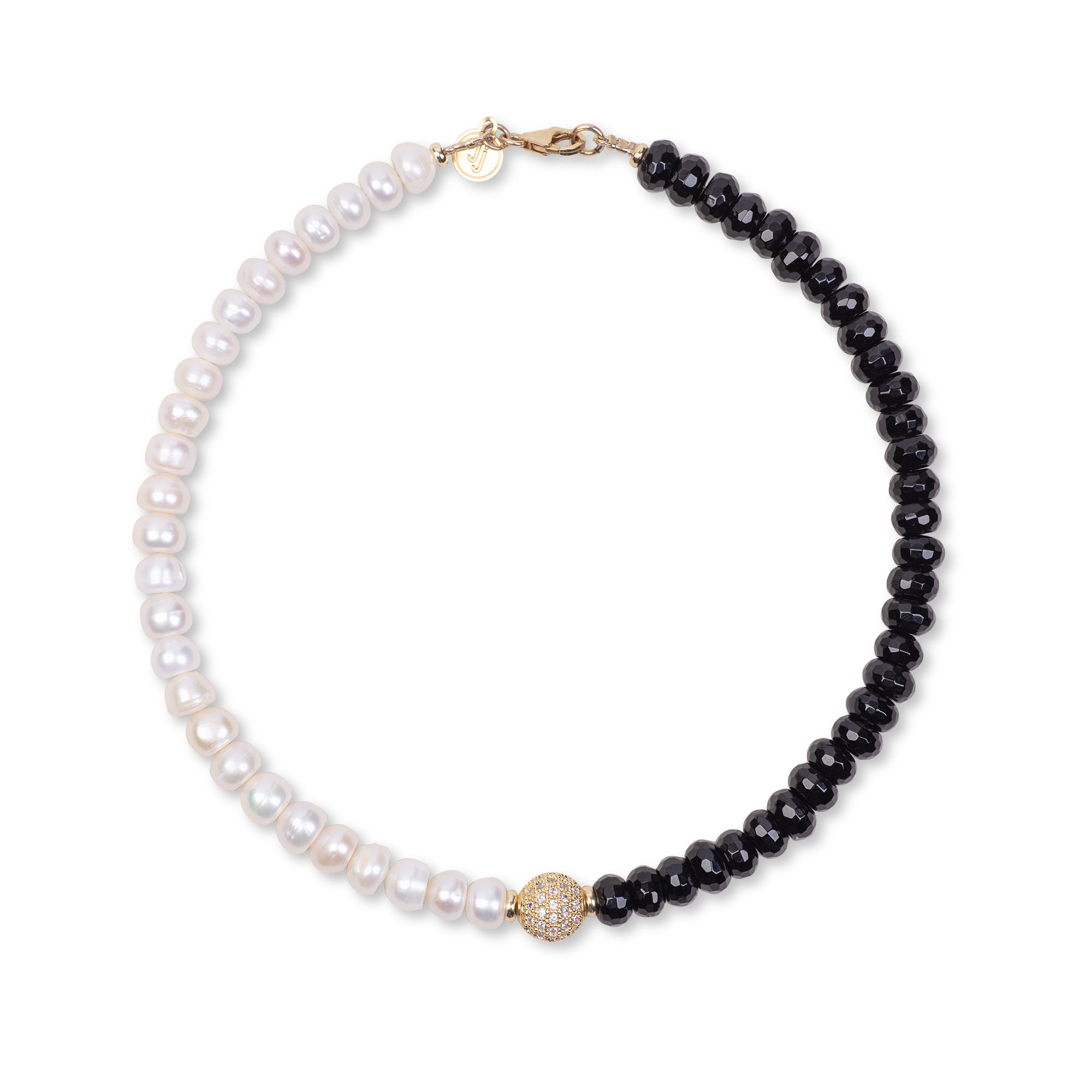 Pearl Necklace with Onyx