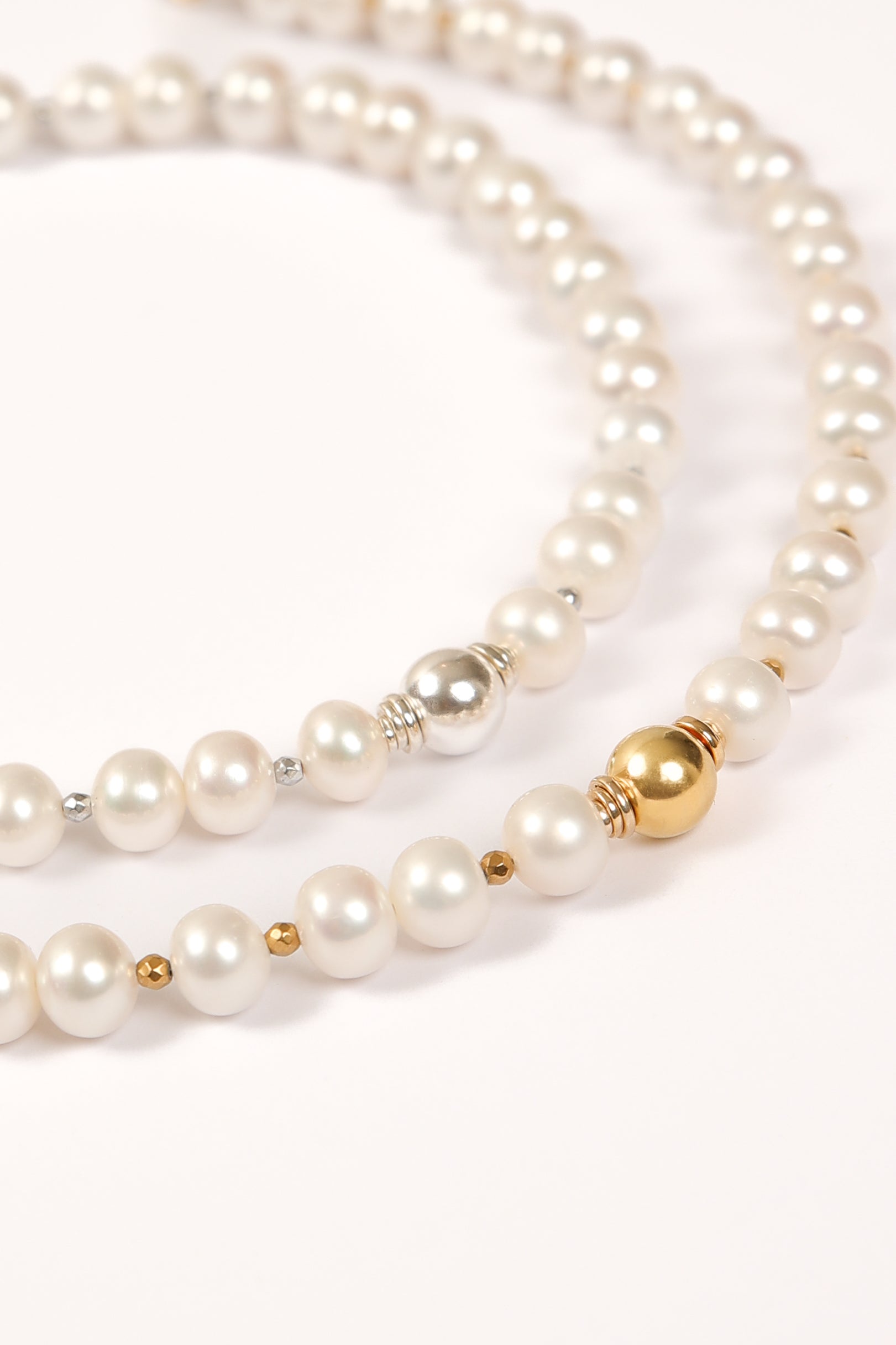 Pearl Choker - Central Sphere