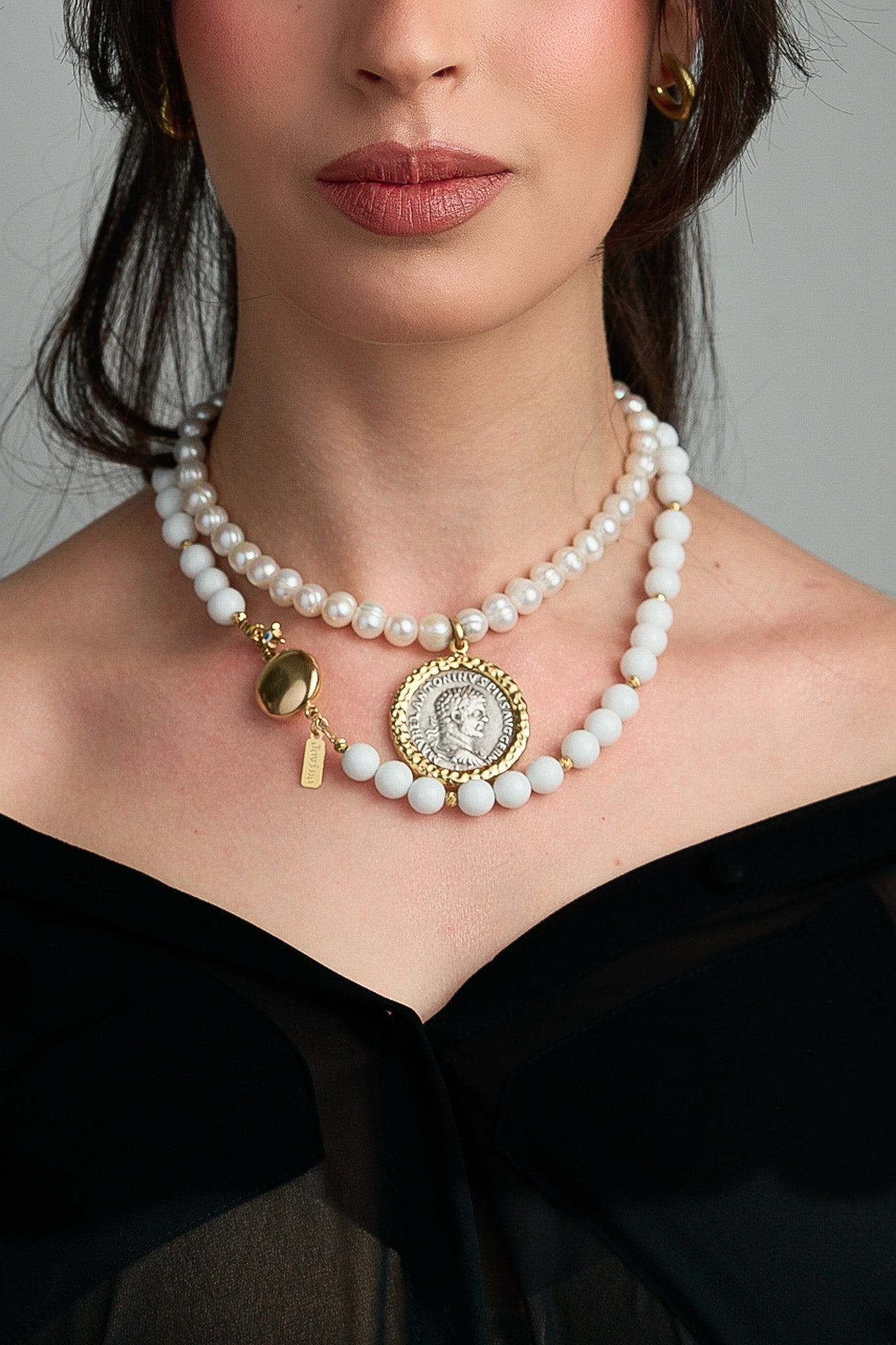 𝑂𝑛𝑒 𝑃𝑖𝑒𝑐𝑒