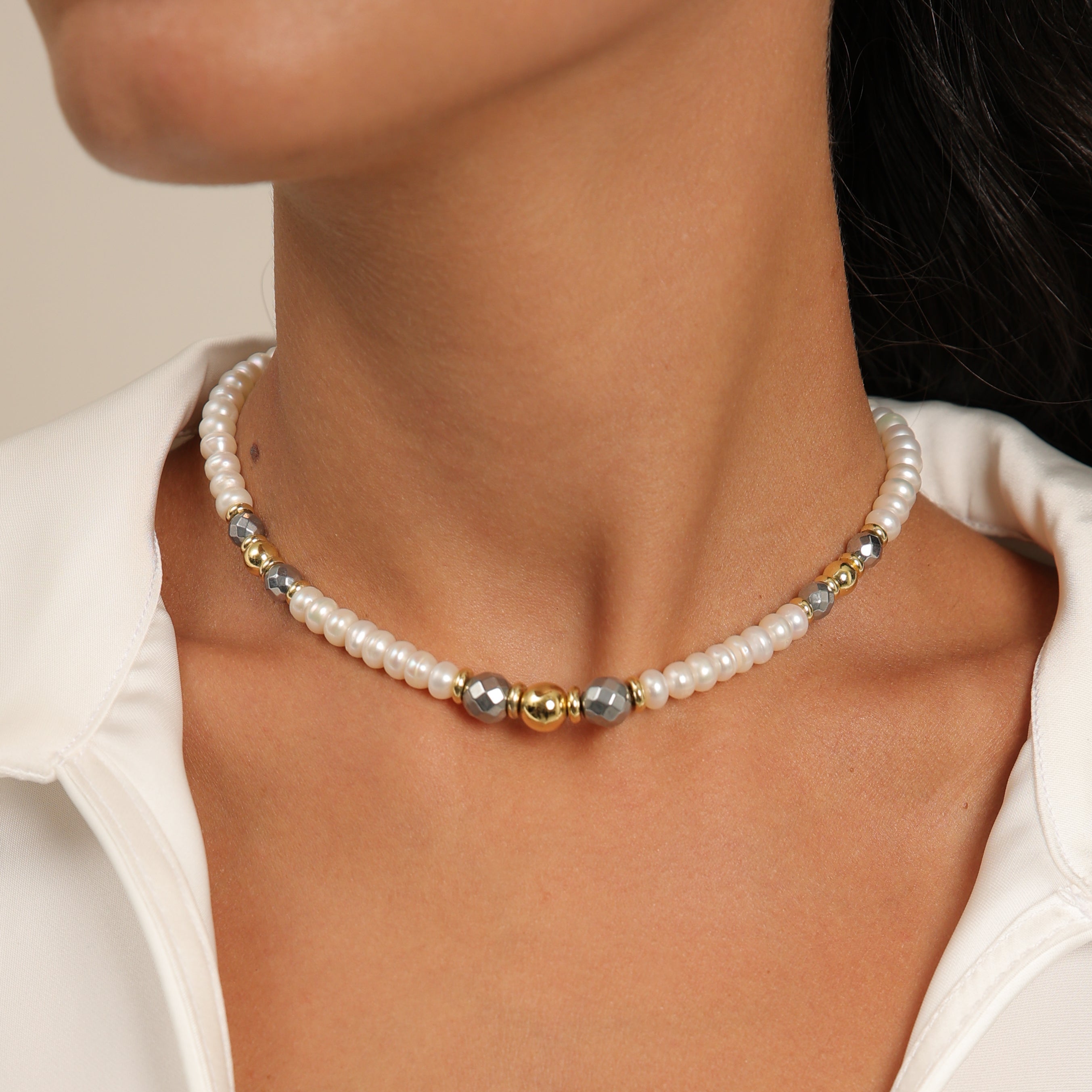 Gargantilla de Perlas - Hematita y Esferas