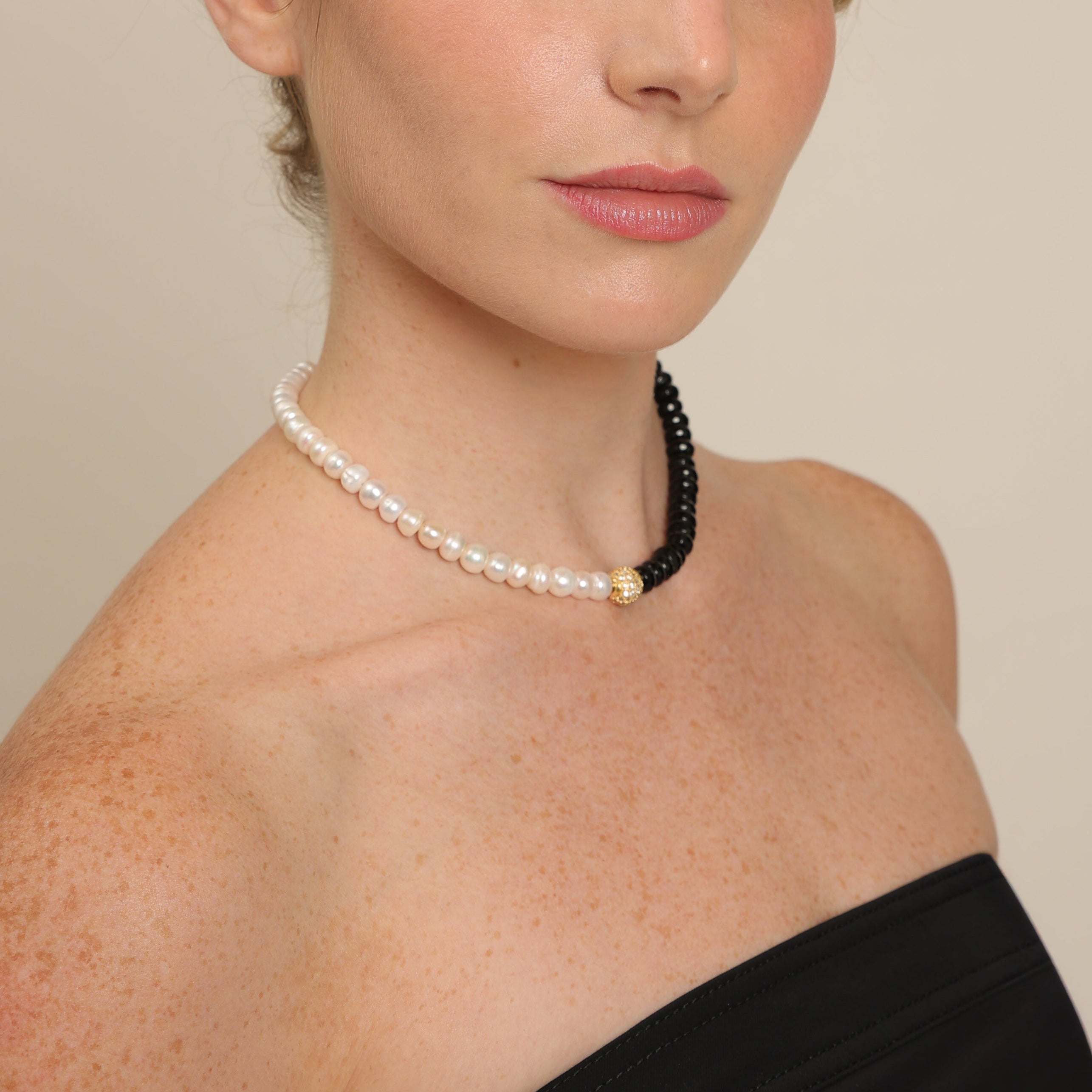 Collier de perles avec onyx