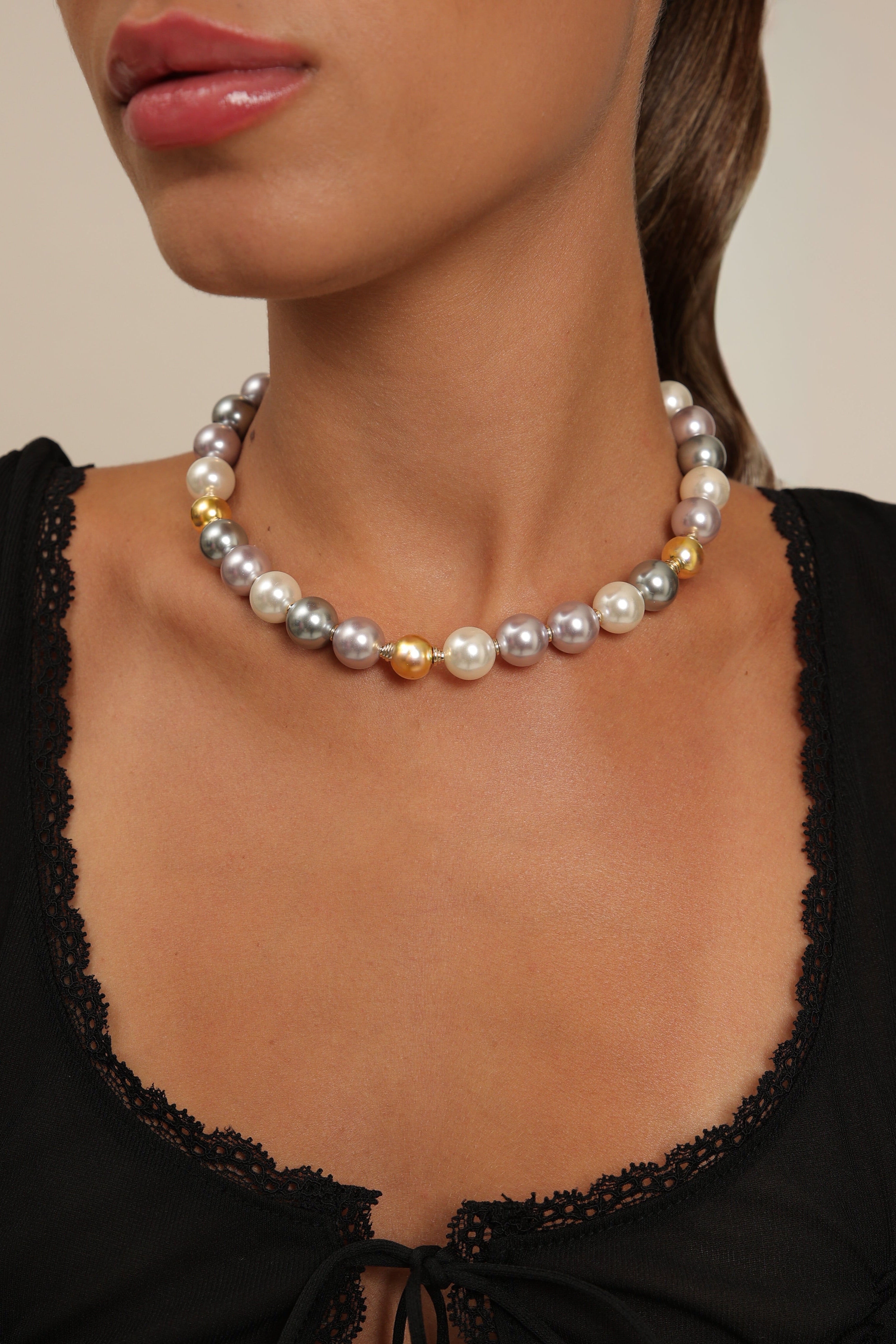 Majorica Pearl - Multi-hued