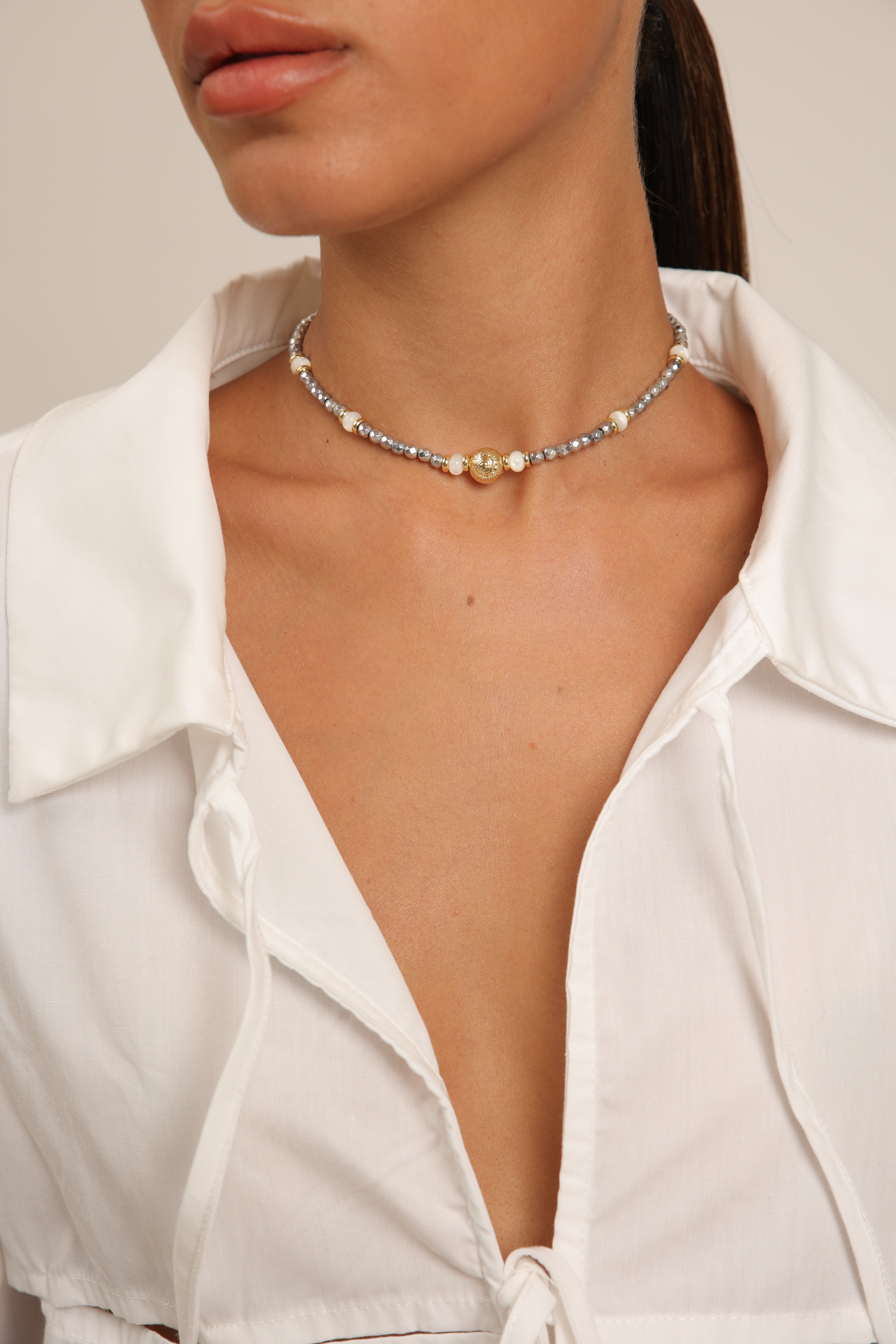 Hematite Choker with Mother of Pearl