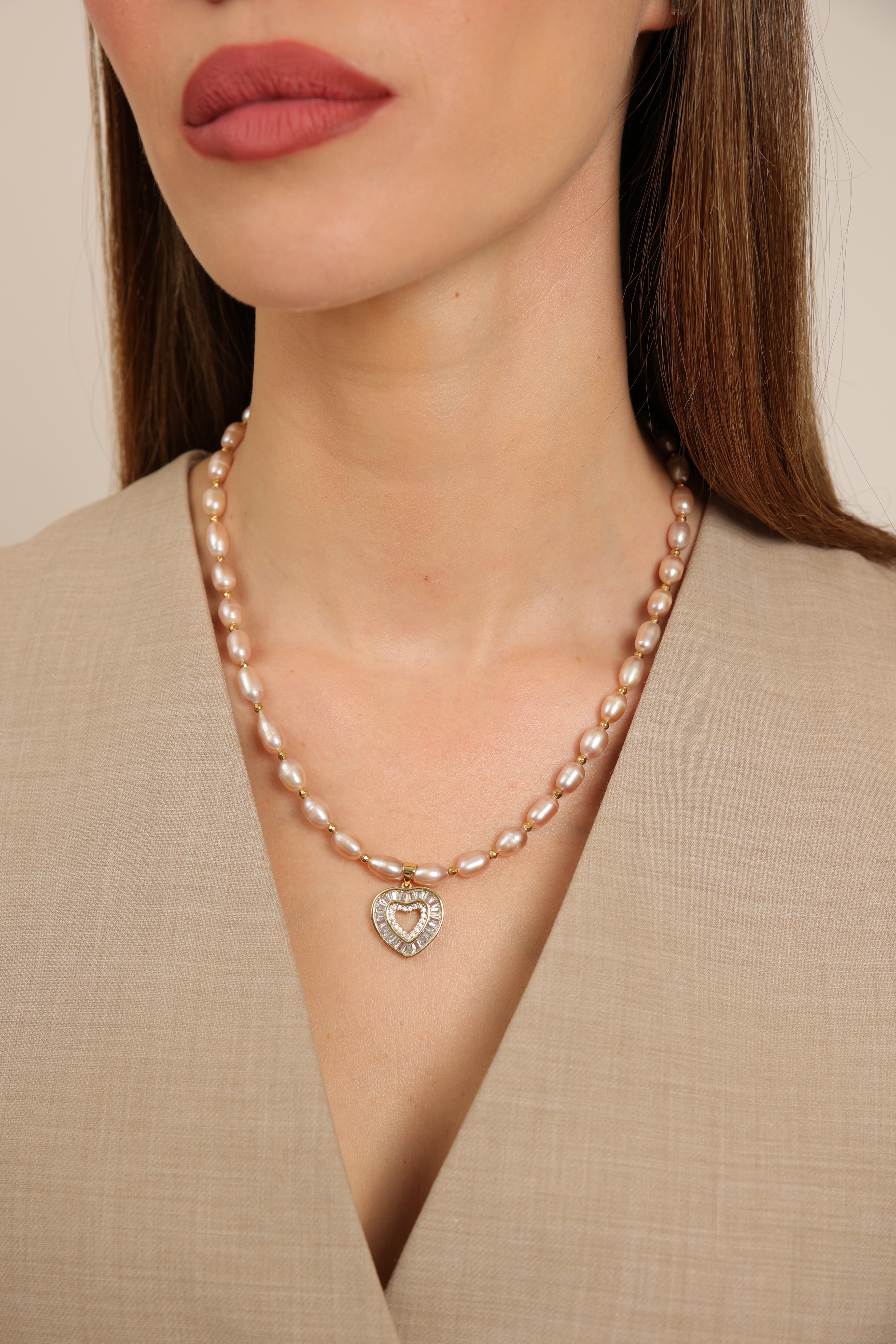 Pearl Necklace with Pink Pearls