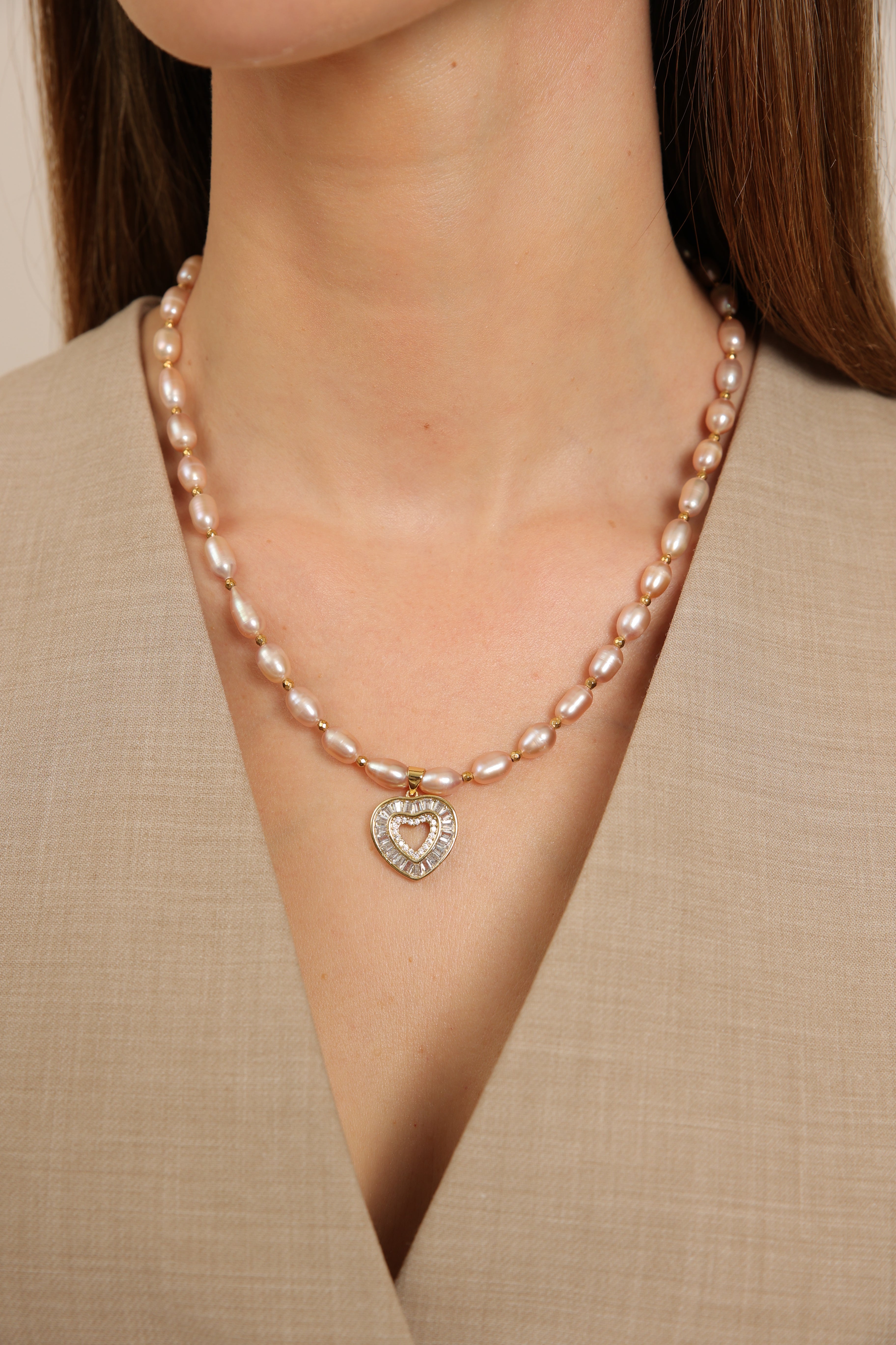 Pearl Necklace with Pink Pearls