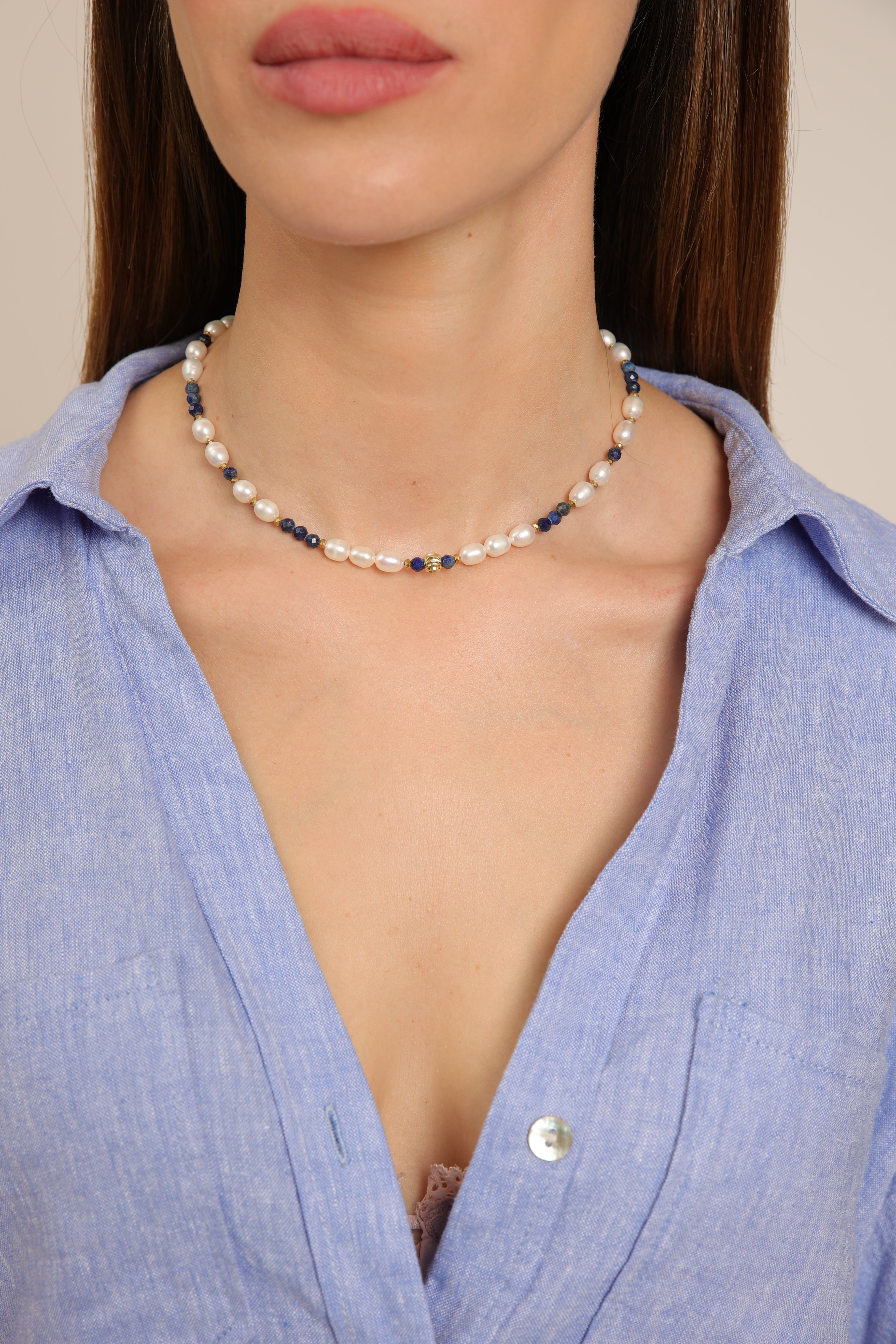 Pearl Necklace with Lapis Lazuli