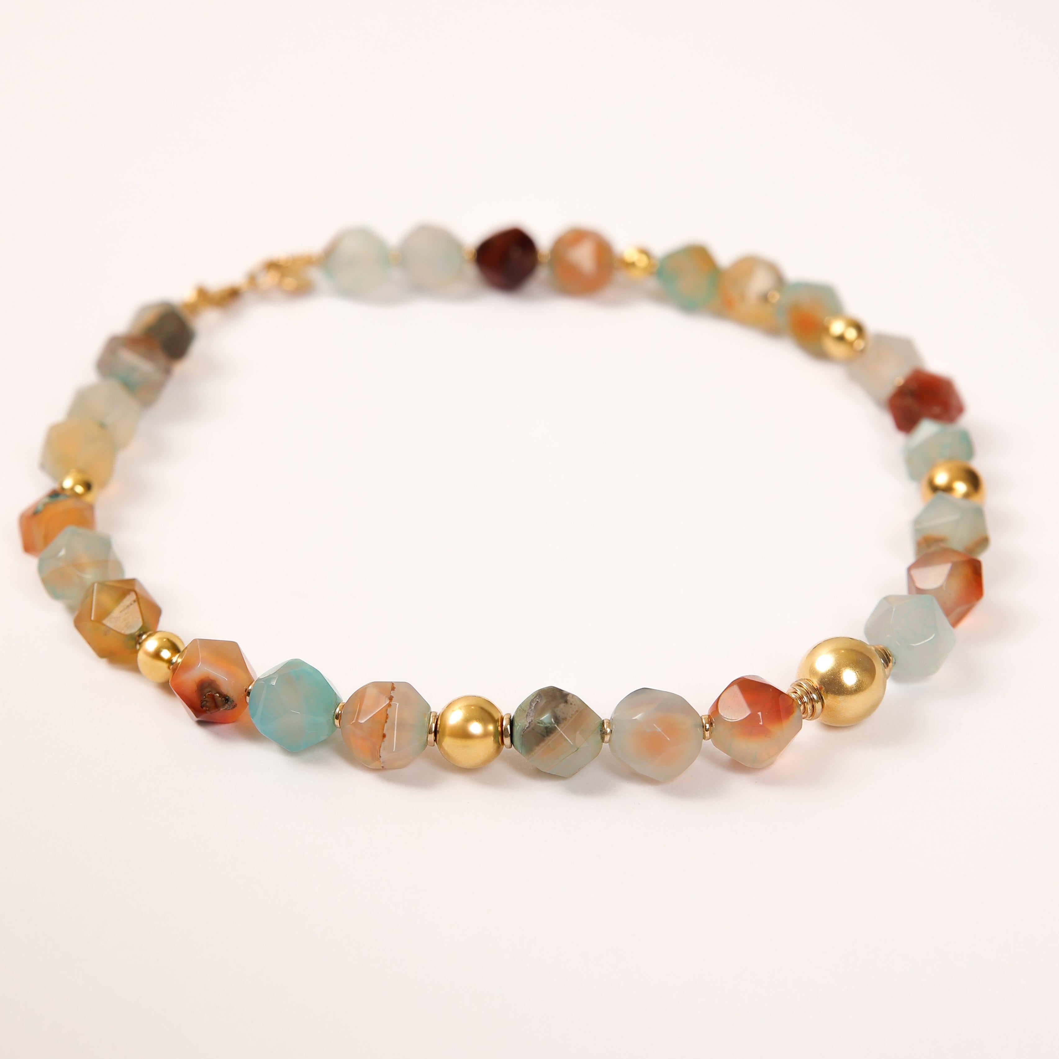 Gargantilla de ágata calcedonia