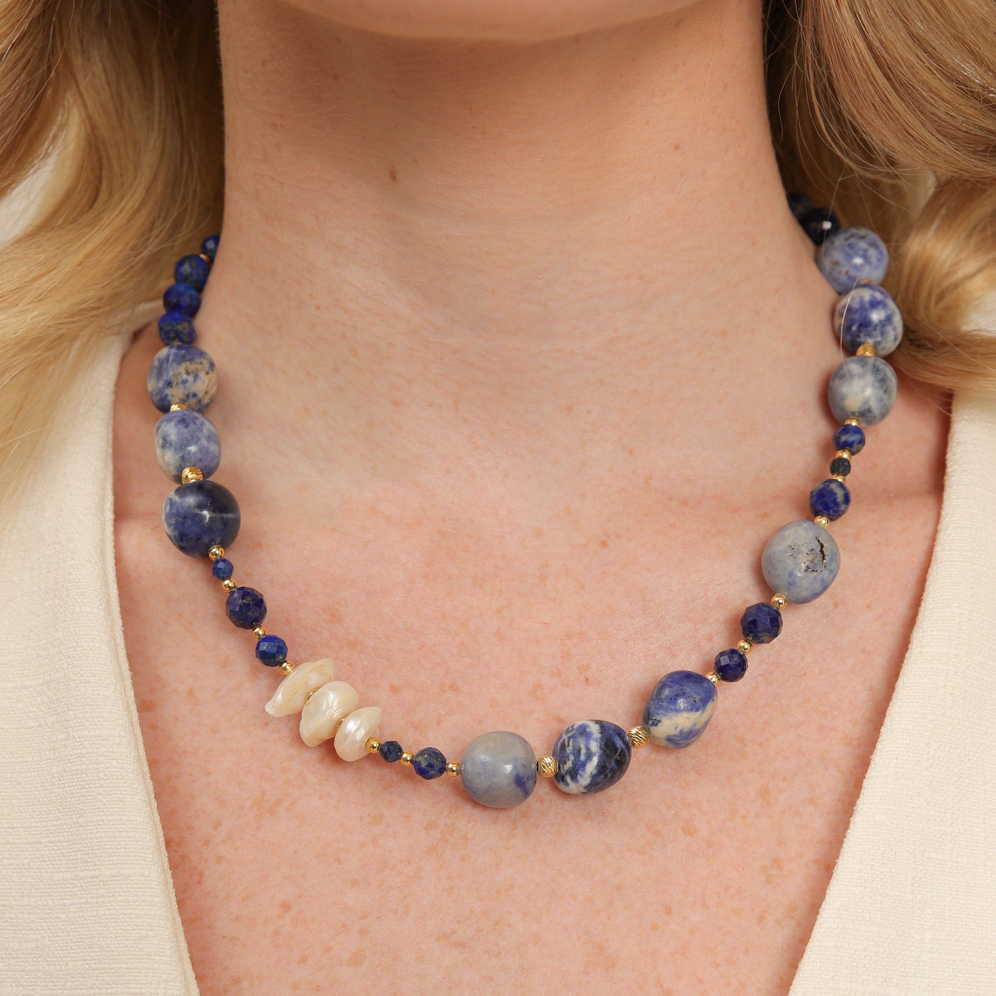 Collares de lapislázuli y sodalita