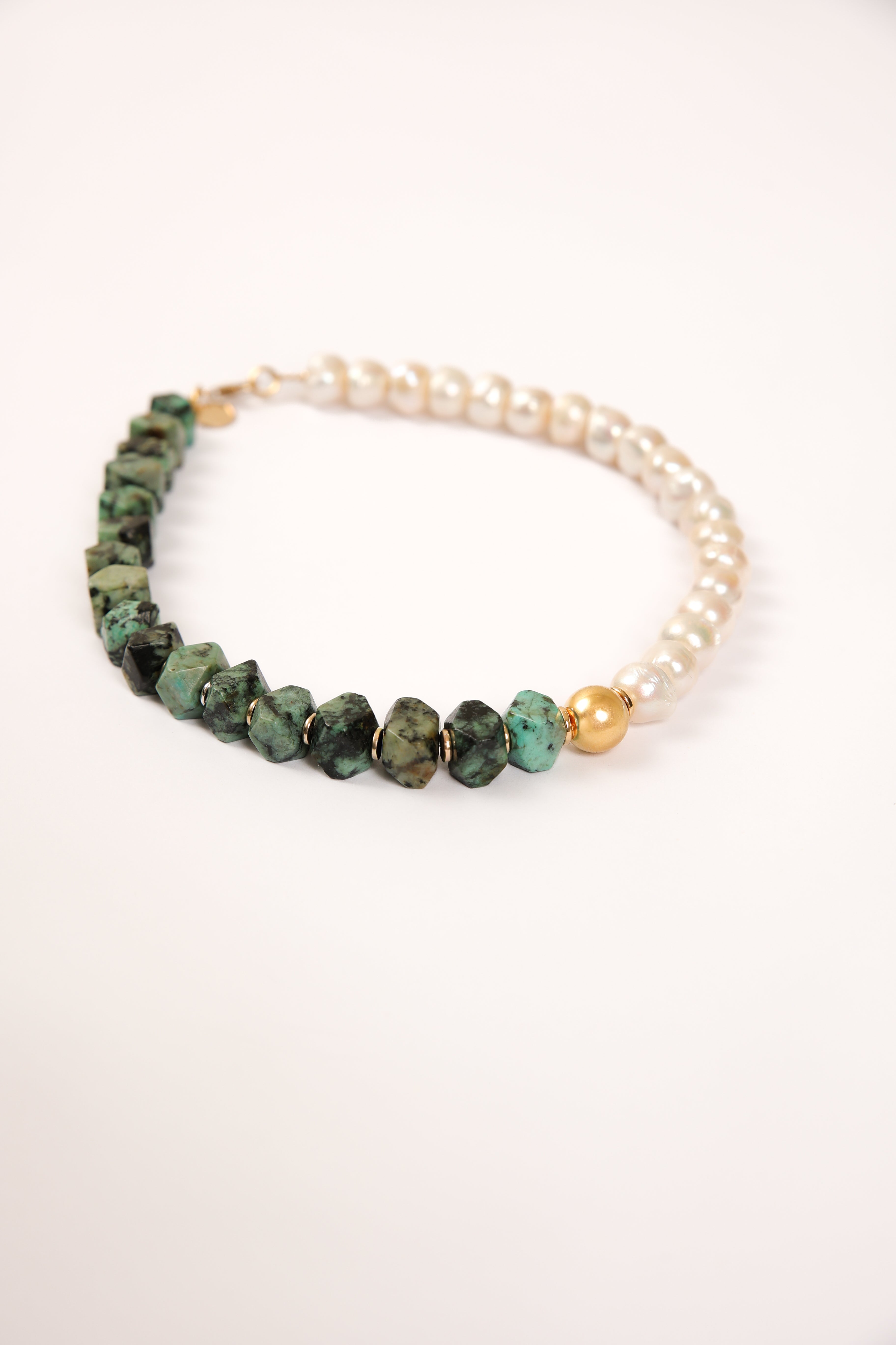 Pearl Necklace with Turquoise